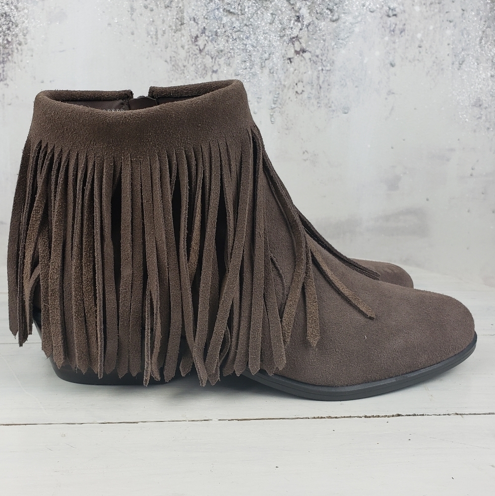 415gap Steve Madden Ranco Fringe Low Heel Leather Round Toe Ankle Bootie